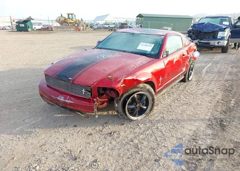 2007 Ford Mustang V6 Deluxe/V6 Premium z USA, uszkodzony, nr VIN 1ZVFT80N875355679